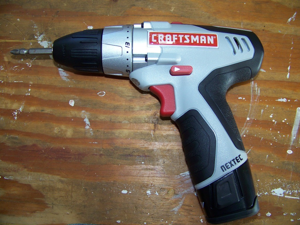 Craftsman 12v Nextec Drill/Driver - Tools In Action - Power Tools and Gear